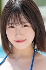Headshot photo of Kosuzu Mikan from MIDA-036